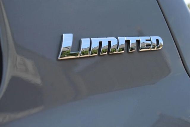 Photo of 2018 Cement Toyota Tundra