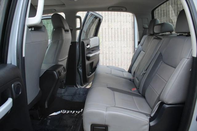 Photo of 2018 Cement Toyota Tundra