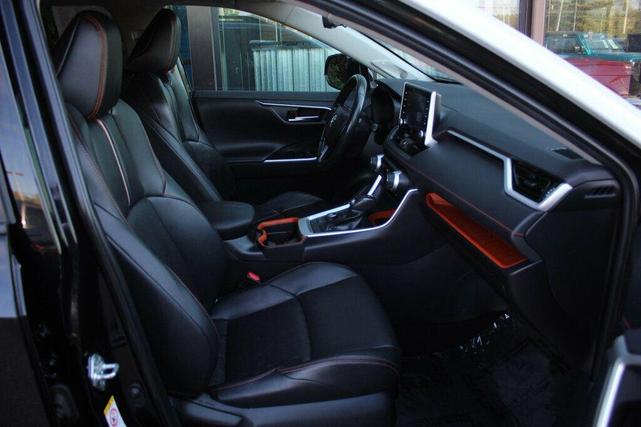 Photo of 2019 Midnight Black/Ice Edge Roof Toyota RAV4