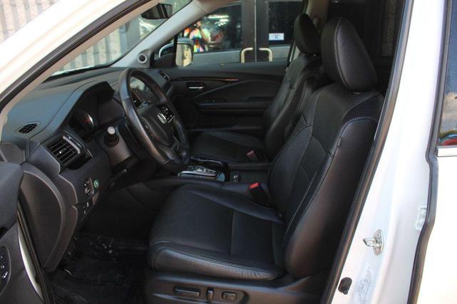 Photo of 2020 WHITE Honda Pilot