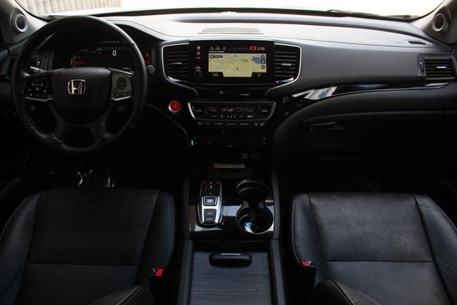 Photo of 2020 WHITE Honda Pilot