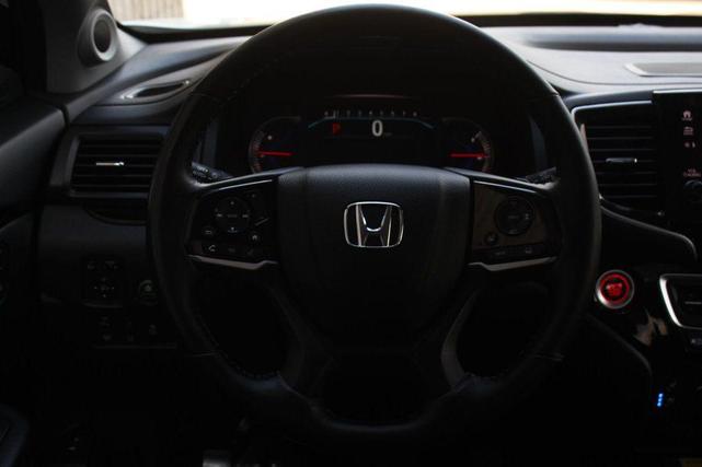Photo of 2020 WHITE Honda Pilot
