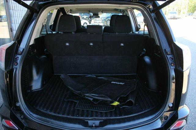 Photo of 2018 Black Toyota RAV4
