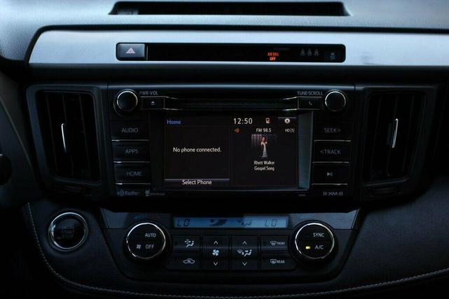 Photo of 2018 Black Toyota RAV4