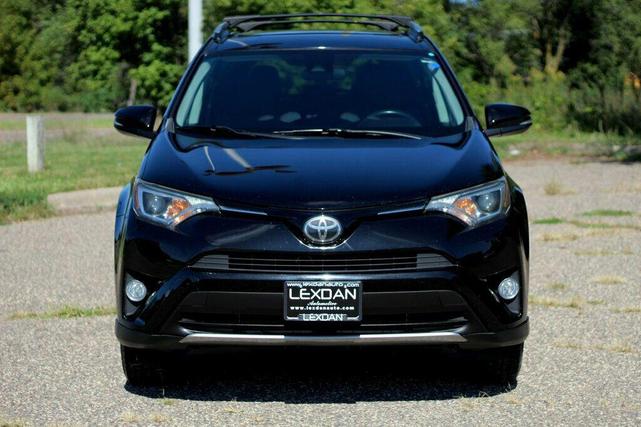 Photo of 2018 Black Toyota RAV4