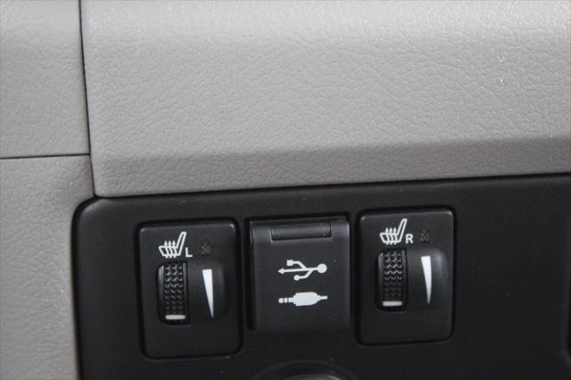 Photo of 2018 Blizzard Pearl Toyota Sienna