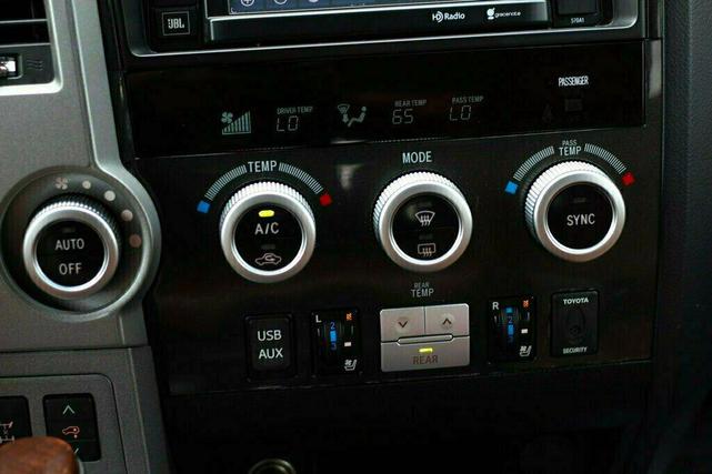 Photo of 2014 Black Toyota Sequoia