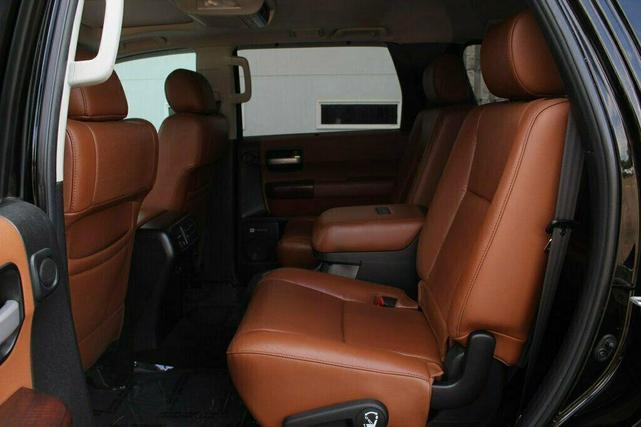 Photo of 2014 Black Toyota Sequoia