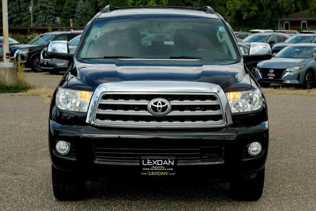 Photo of 2014 Black Toyota Sequoia