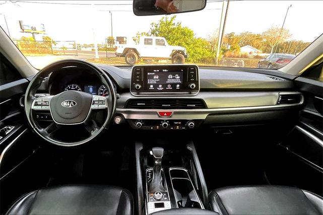 Photo of 2020 Everlasting Silver Kia Telluride
