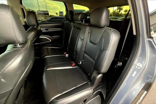 Photo of 2020 Everlasting Silver Kia Telluride