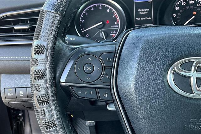 Photo of 2021 Predawn Gray Mica Toyota Camry