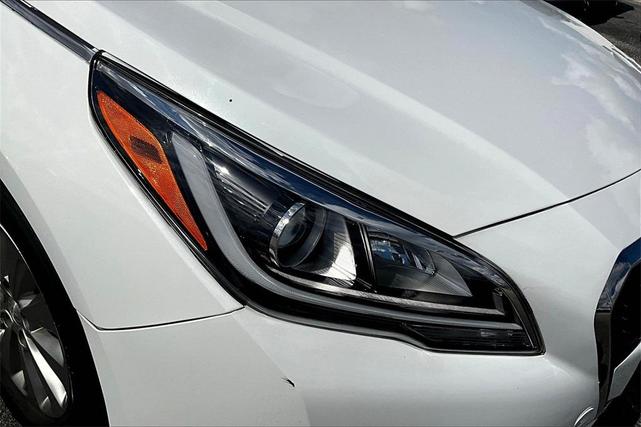 Photo of 2017 Hyper White Hyundai SONATA Hybrid