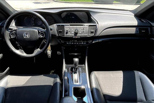 Photo of 2017 White Orchid Pearl Honda Accord
