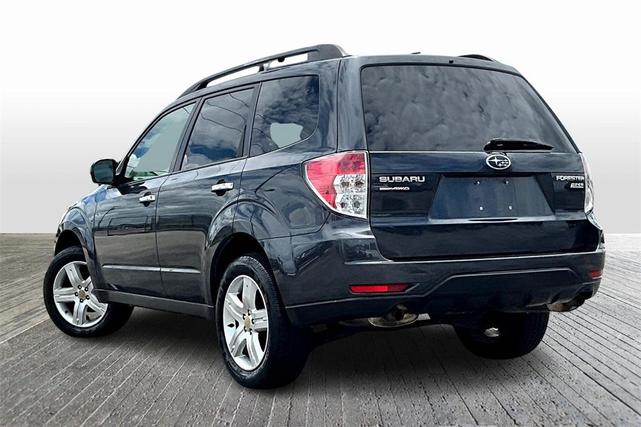 Photo of 2010 Dark Gray Metallic Subaru Forester