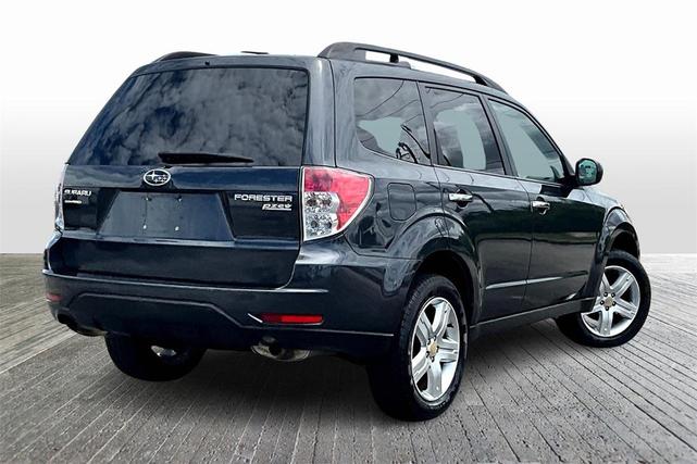 Photo of 2010 Dark Gray Metallic Subaru Forester