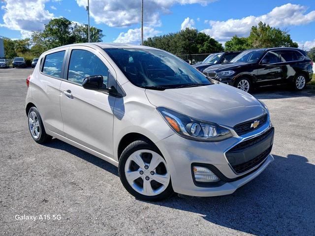 Photo of 2019 Toasted Marshmallow Metallic Chevrolet Spark