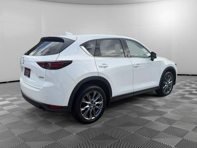 Photo of 2019 Snowflake White Pearl Mica Mazda CX-5