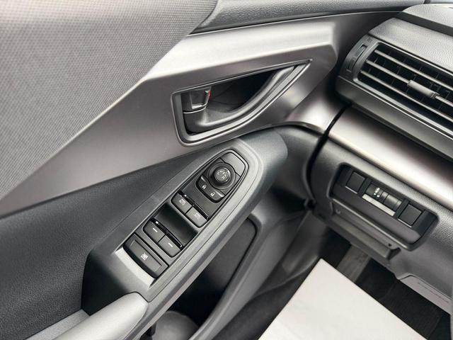 Photo of 2025 Ice Silver Metallic Subaru Impreza