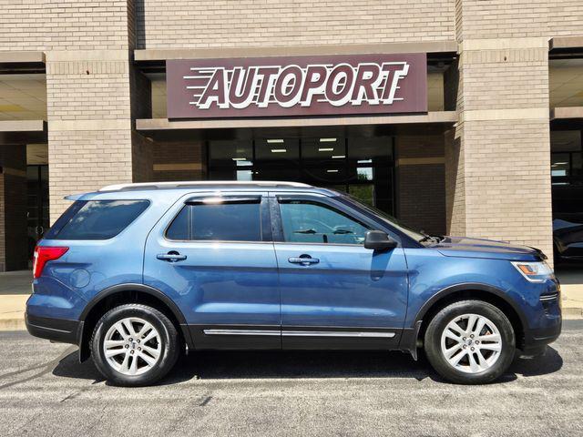 Photo of 2018 Blue Metallic Ford Explorer