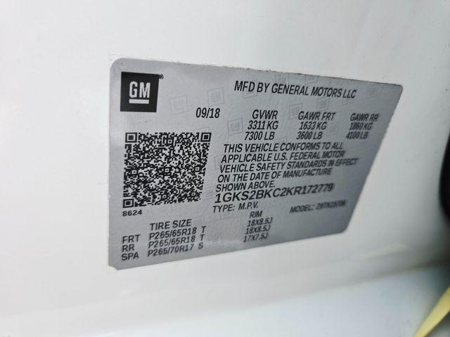 Photo of 2019 White GMC Yukon