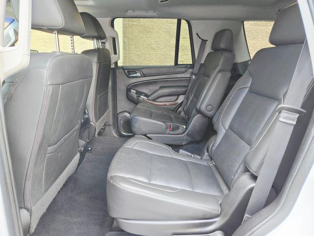 Photo of 2019 White GMC Yukon