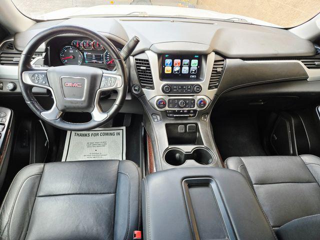 Photo of 2019 White GMC Yukon