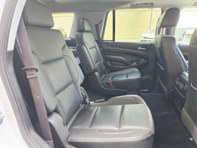 Photo of 2019 White GMC Yukon
