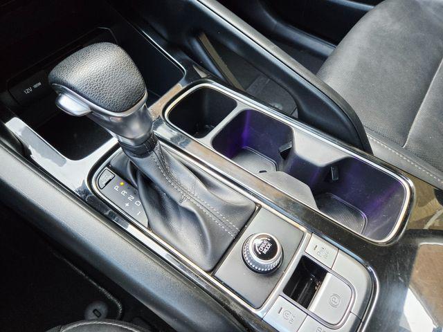 Photo of 2020 Snow White Pearl Kia Telluride
