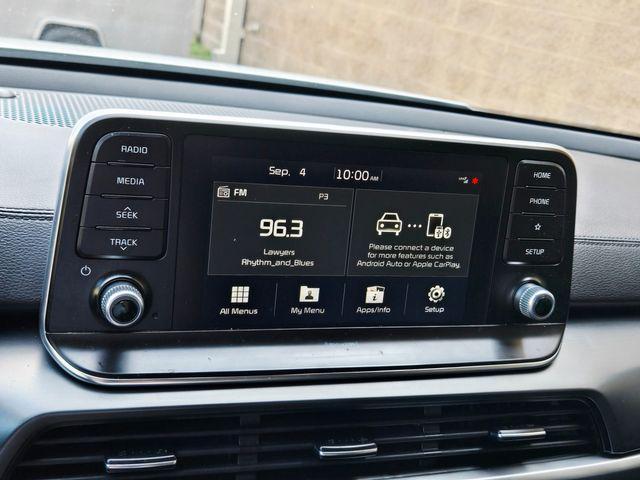 Photo of 2020 Snow White Pearl Kia Telluride