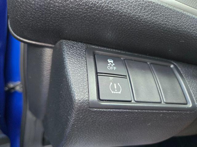 Photo of 2017 Blue Honda Civic