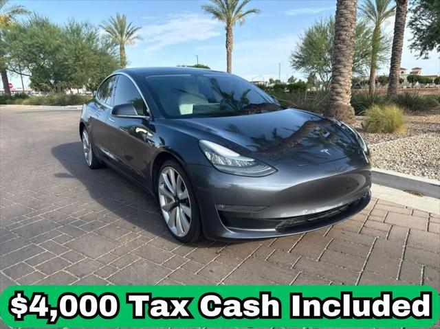 Photo of 2019 Solid Black Tesla Model 3