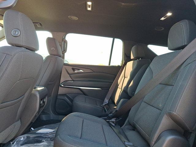 Photo of 2025 Lakeshore Blue Metallic Chevrolet Traverse