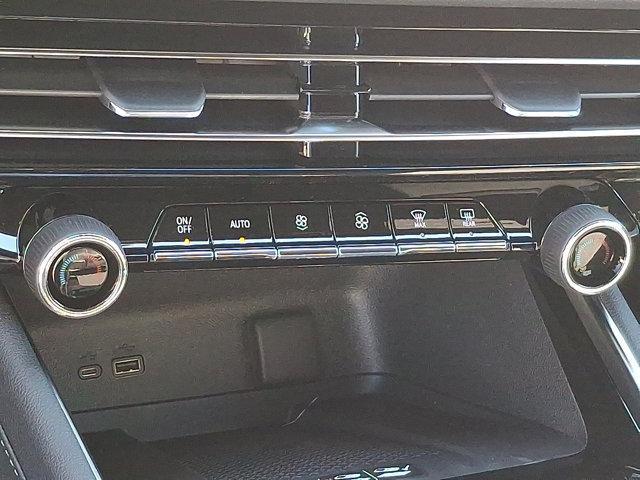 Photo of 2025 Lakeshore Blue Metallic Chevrolet Traverse