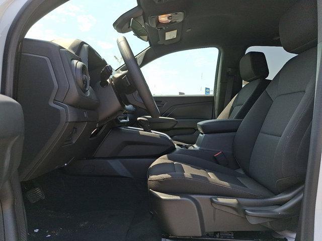 Photo of 2025 Summit White Chevrolet Colorado