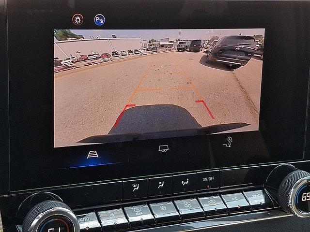 Photo of 2025 Summit White Chevrolet Colorado