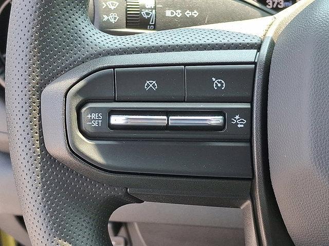 Photo of 2025 Summit White Chevrolet Colorado