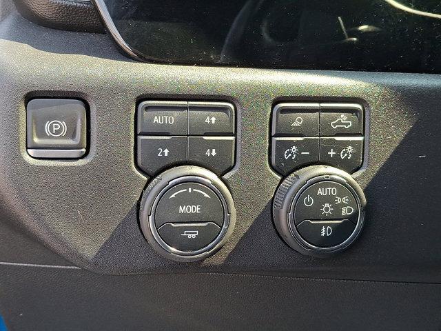 Photo of 2022 Glacier Blue Metallic Chevrolet Silverado 1500