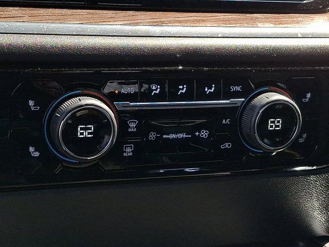 Photo of 2022 Glacier Blue Metallic Chevrolet Silverado 1500