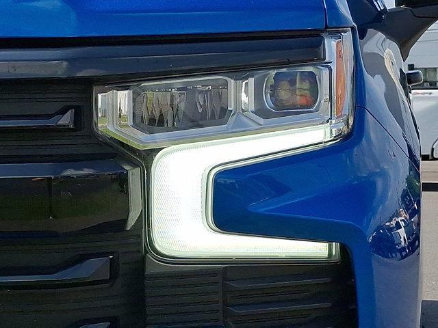 Photo of 2022 Glacier Blue Metallic Chevrolet Silverado 1500