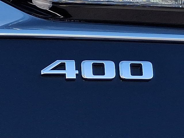 Photo of 2023 Stellar Black Metallic Cadillac XT6