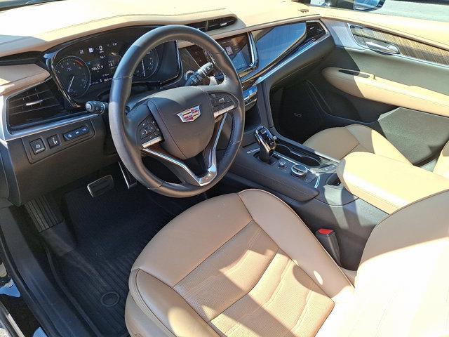 Photo of 2023 Stellar Black Metallic Cadillac XT6