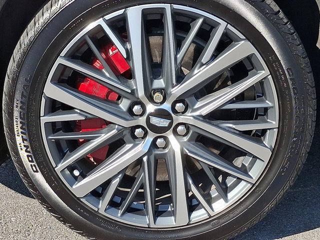 Photo of 2023 Stellar Black Metallic Cadillac XT6