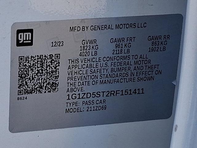 Photo of 2024 Summit White Chevrolet Malibu