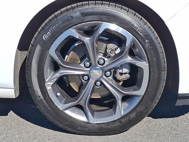 Photo of 2024 Summit White Chevrolet Malibu