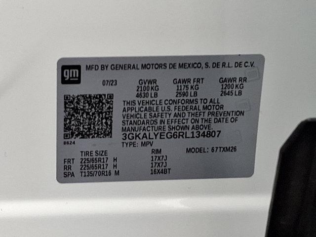 Photo of 2024 Summit White GMC Terrain
