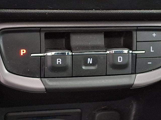 Photo of 2024 Summit White GMC Terrain