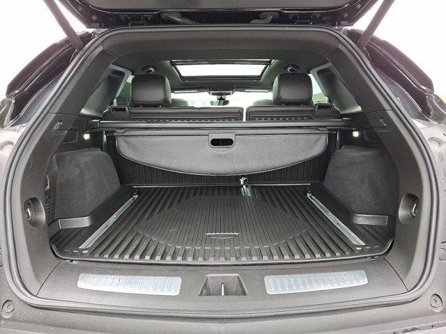 Photo of 2021 Stellar Black Metallic Cadillac XT5