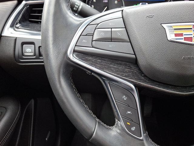 Photo of 2021 Stellar Black Metallic Cadillac XT5