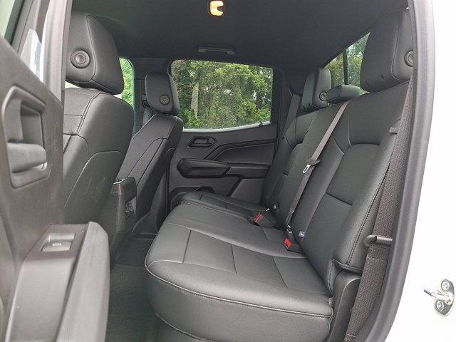 Photo of 2025 Summit White Chevrolet Colorado